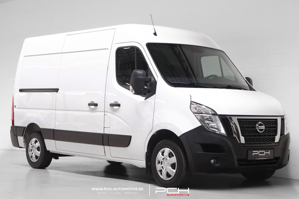 Nissan NV400