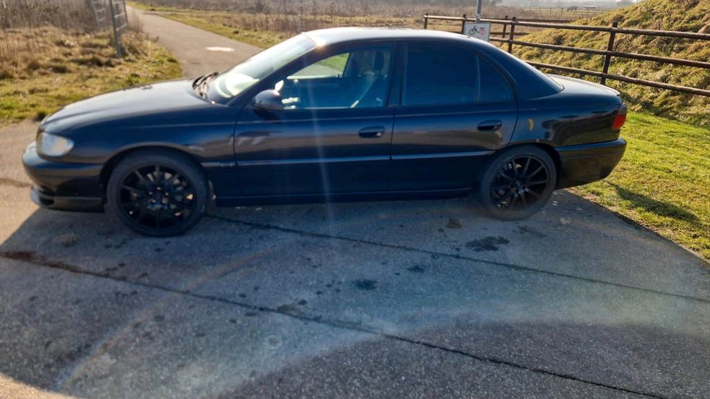 Opel Omega