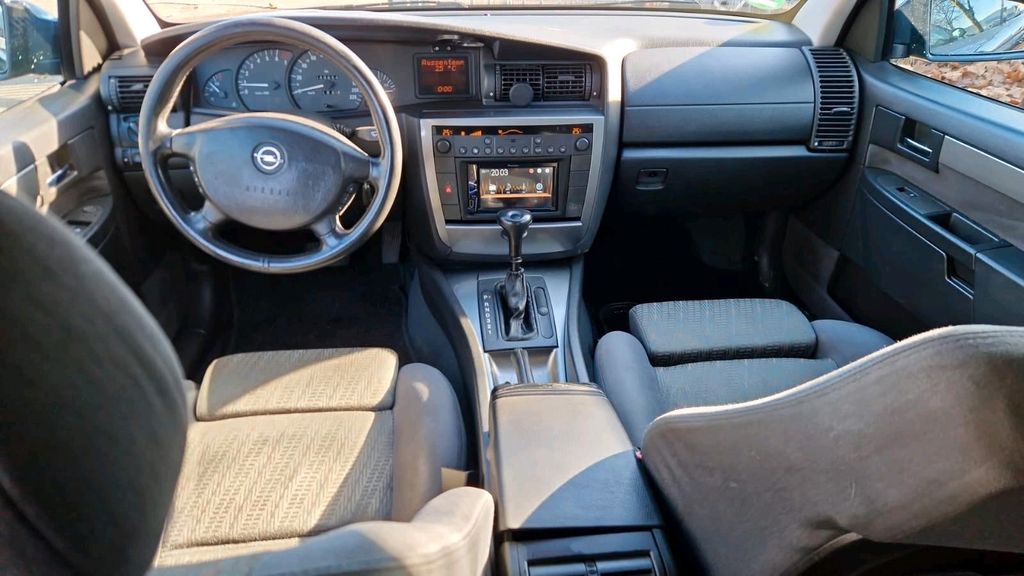 Opel Omega