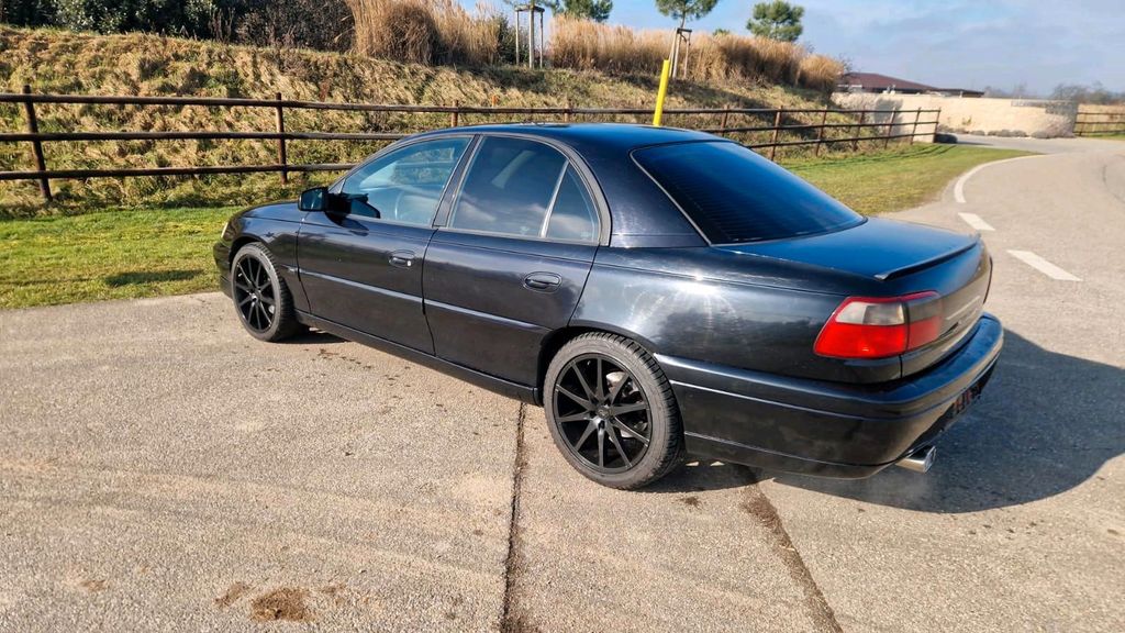 Opel Omega