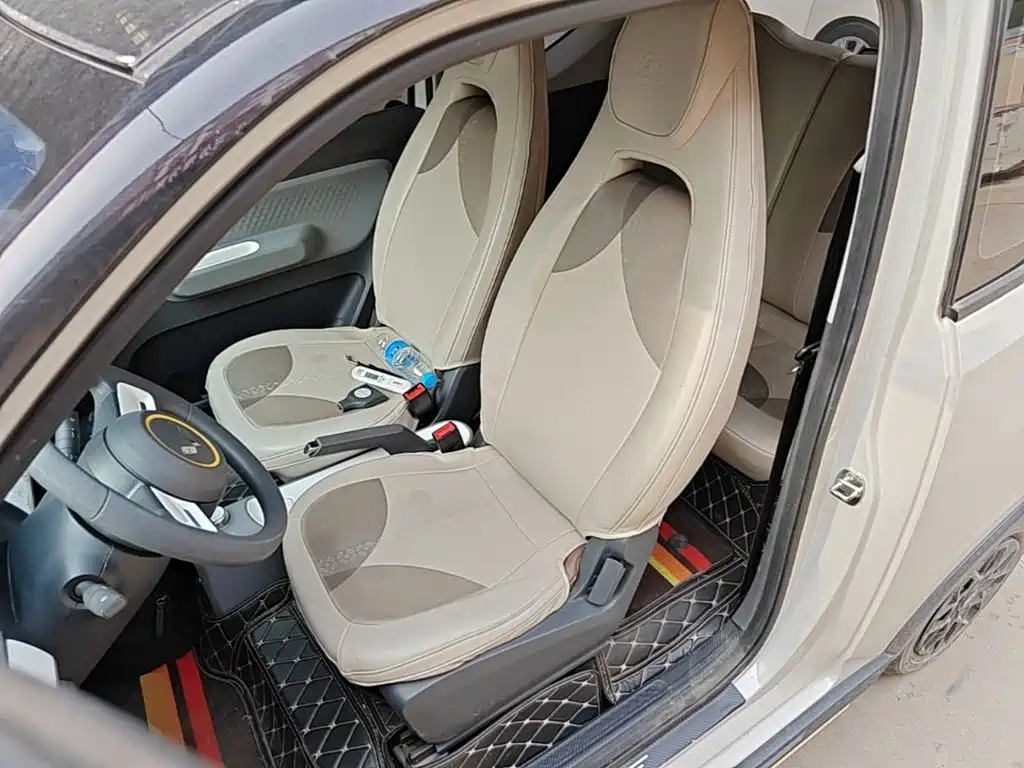 Wuling MINIEV