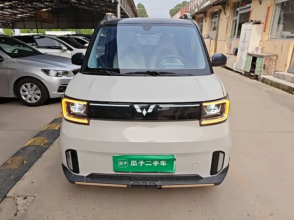 Wuling MINIEV