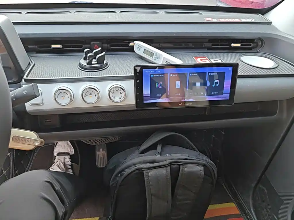 Wuling MINIEV