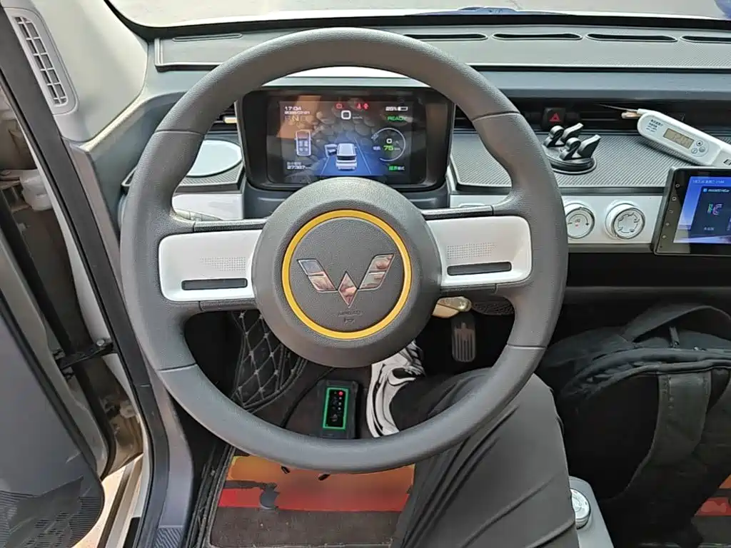 Wuling MINIEV