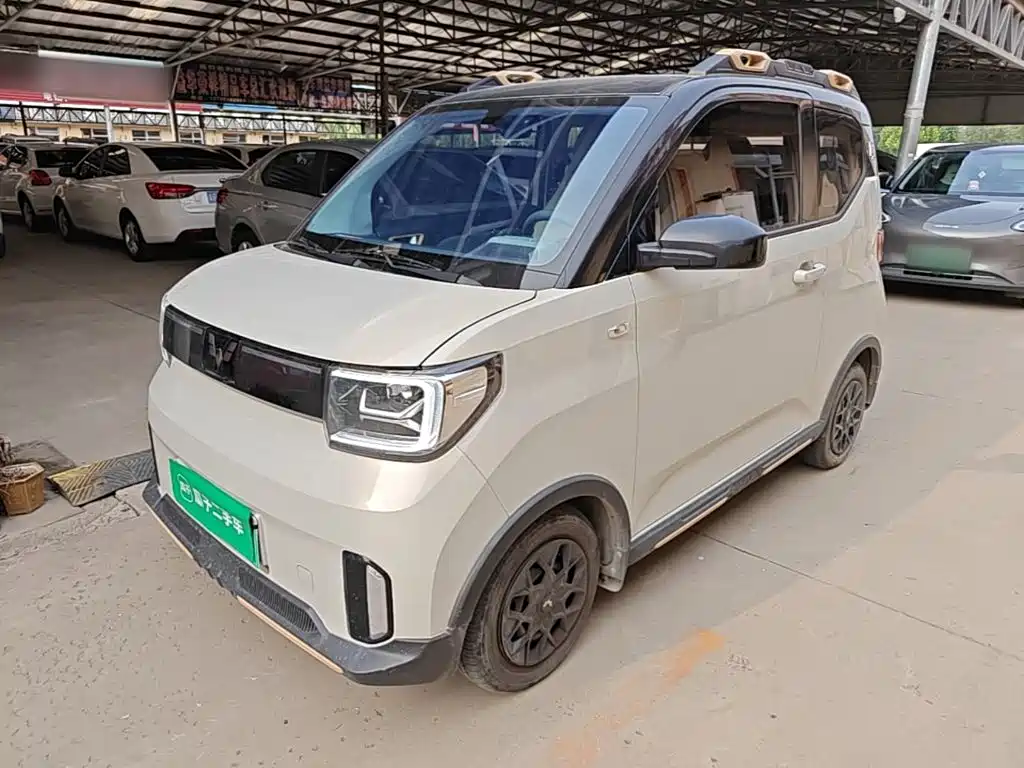 Wuling MINIEV