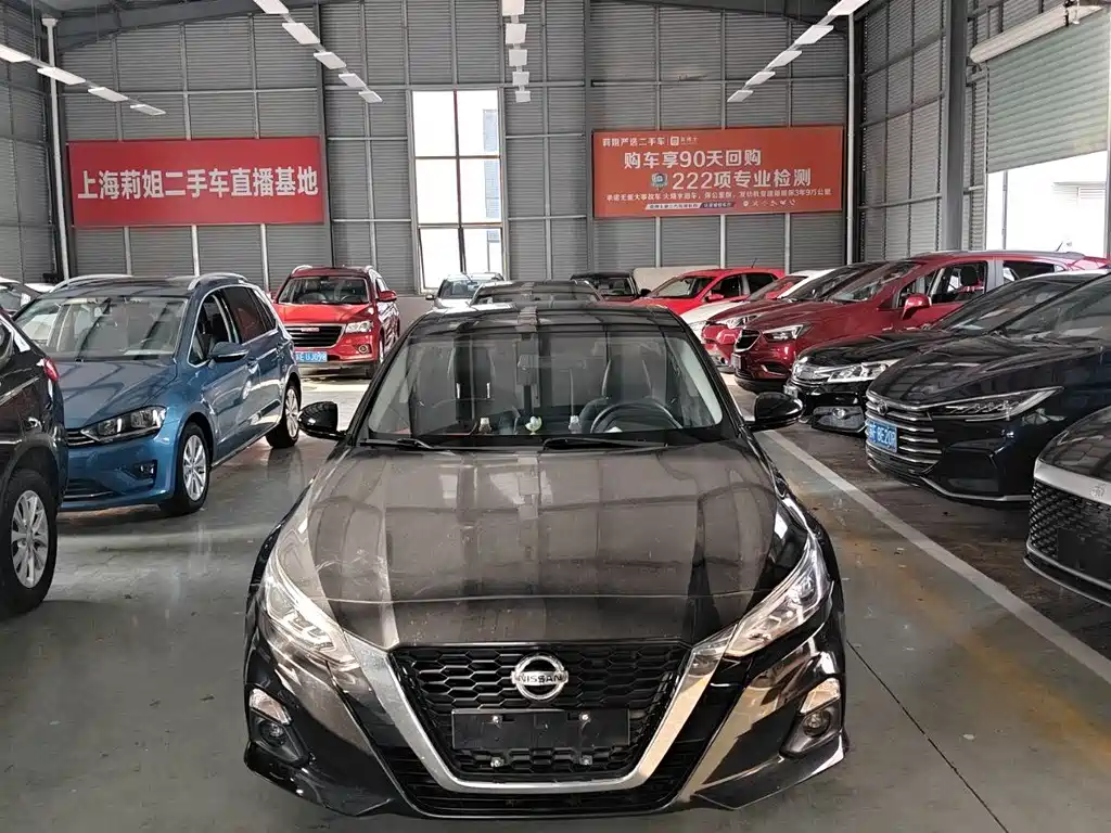 Nissan Teana