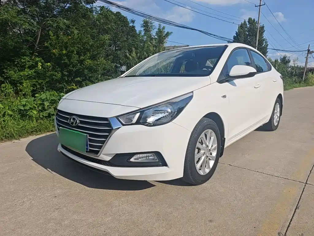 Hyundai Verna