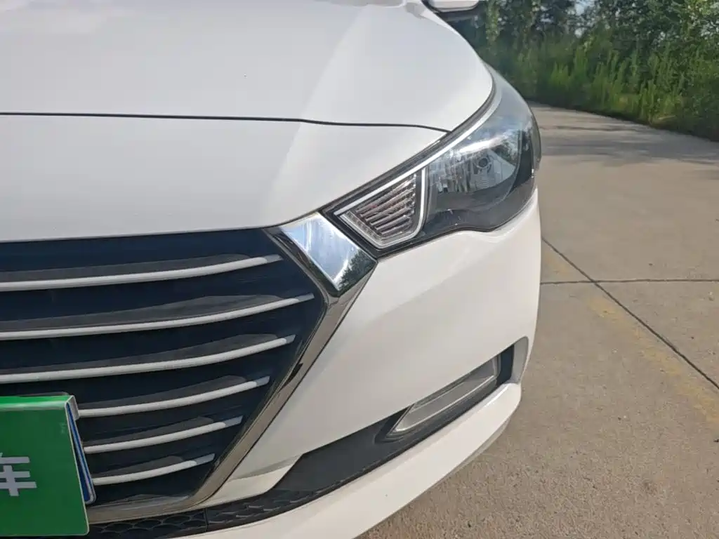 Hyundai Verna