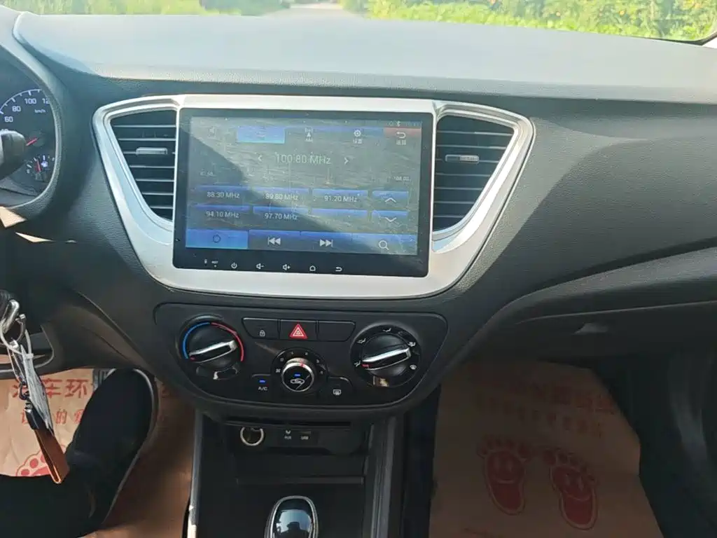 Hyundai Verna