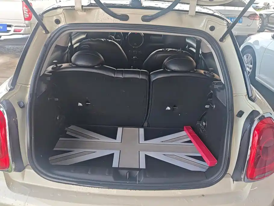 MINI Mini