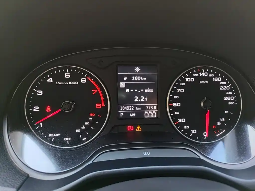Audi Q2L