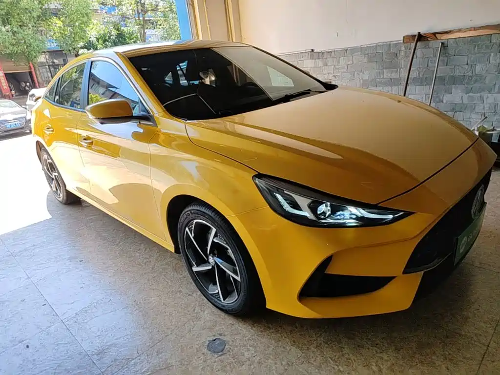 MG MG5
