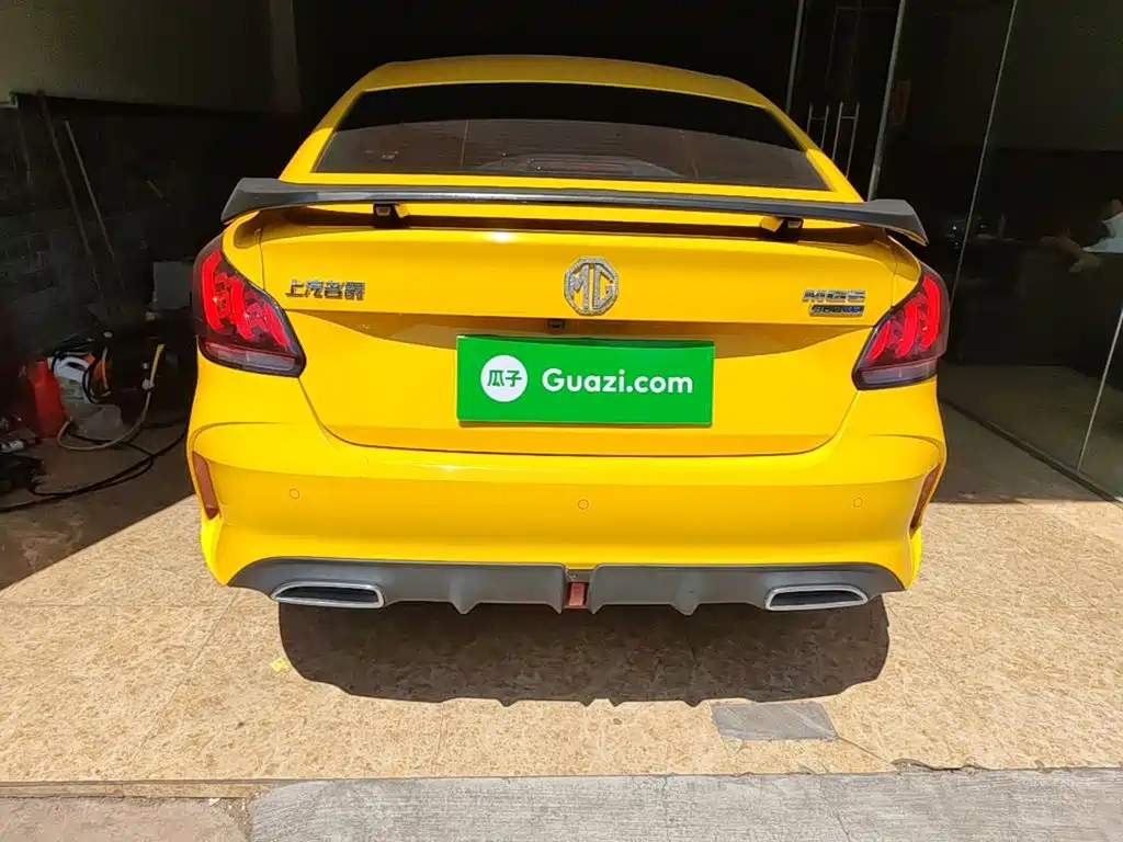 MG MG5