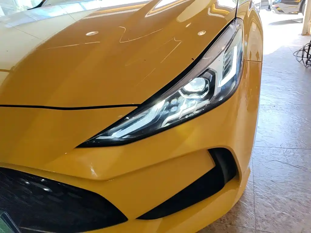MG MG5