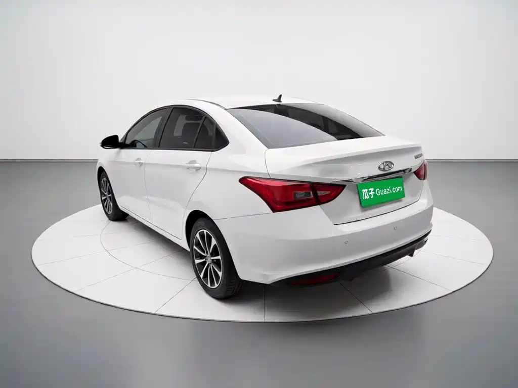 Chery Arrizo 5