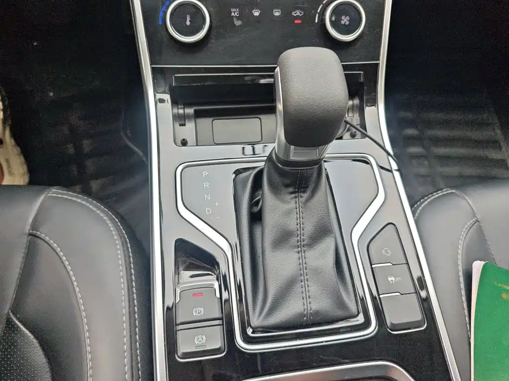 Chery Arrizo 5