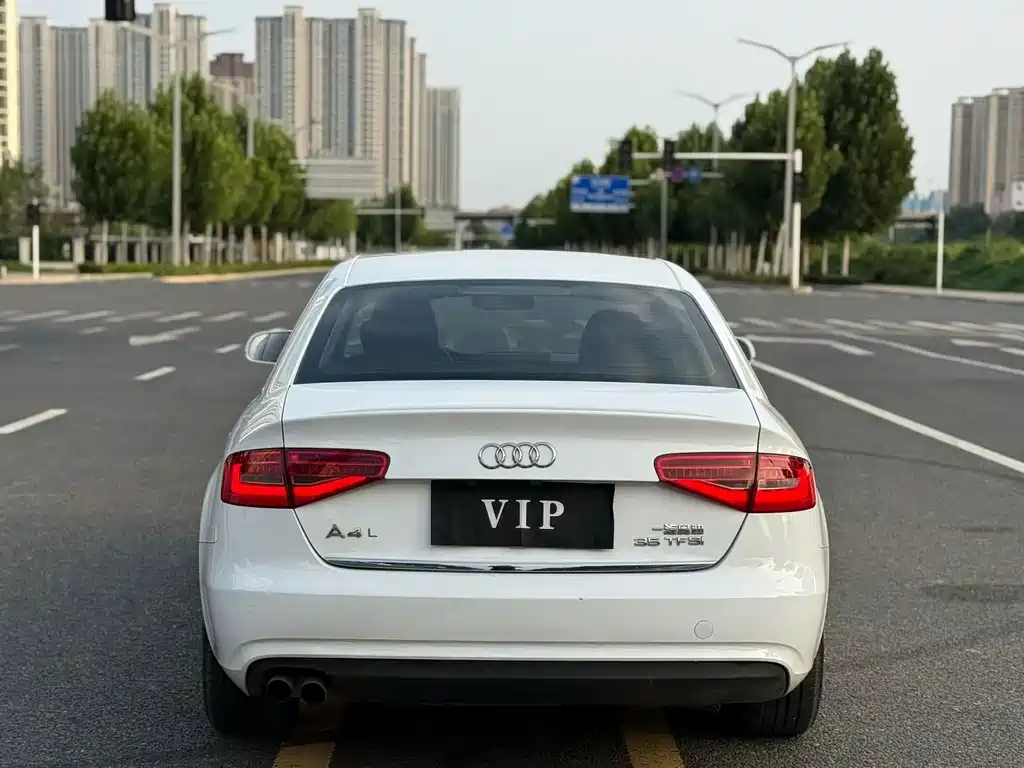 Audi A4L