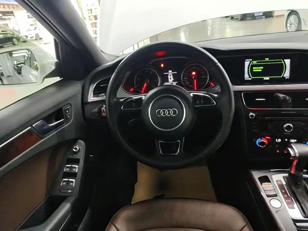 Audi A4L