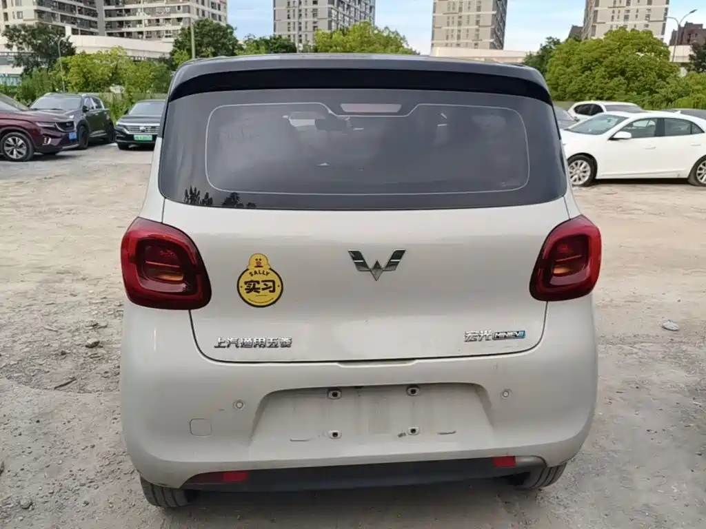 Wuling MINIEV