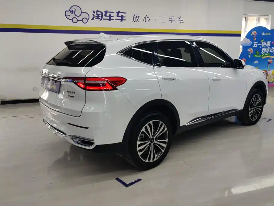 Haval F7