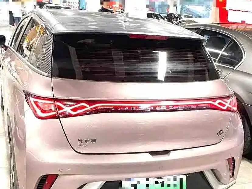 BYD Dolphin