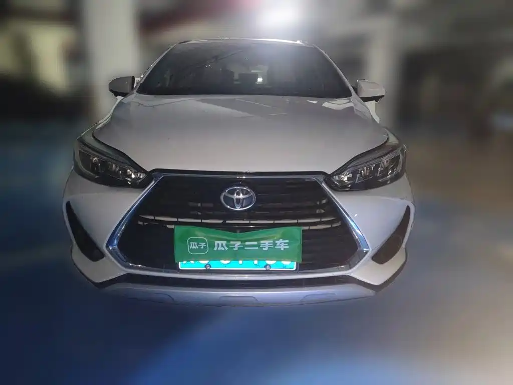Toyota Yaris L