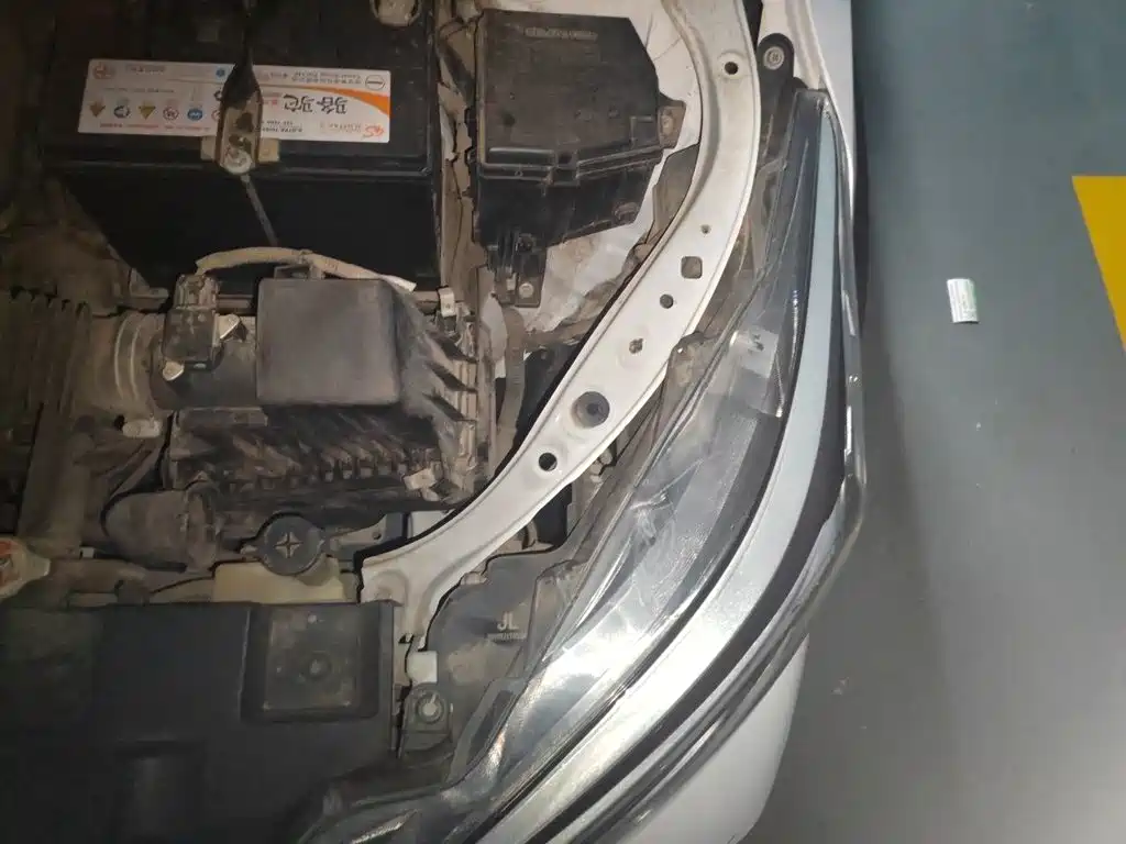 Toyota Yaris L
