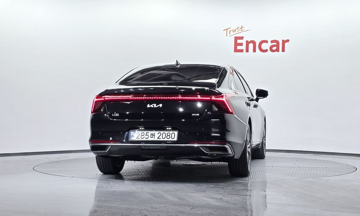 Kia K8