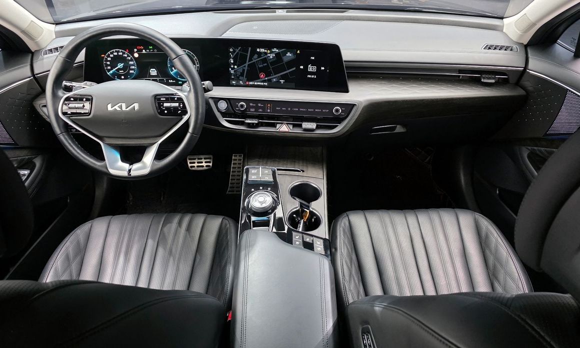 Kia K8