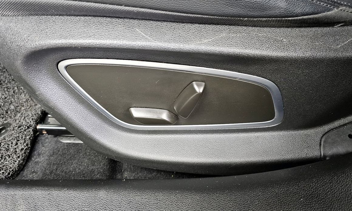 Renault SM6