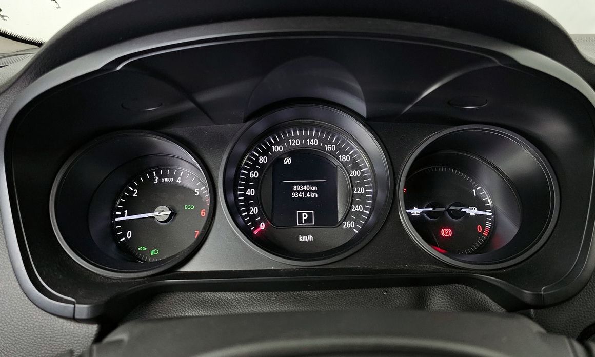 Renault SM6