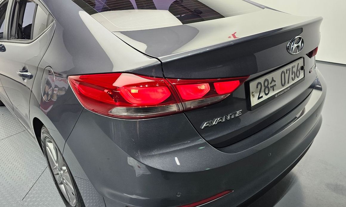 Hyundai AVANTE