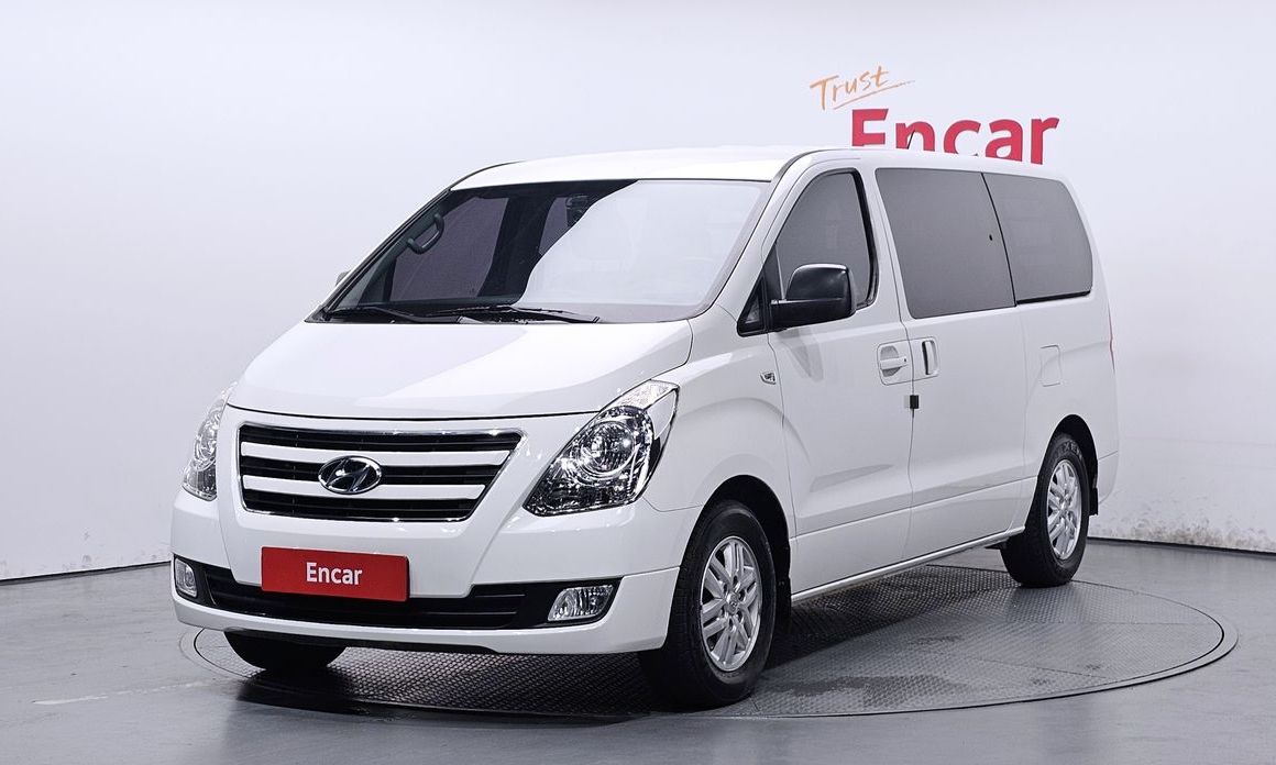 Hyundai Starex