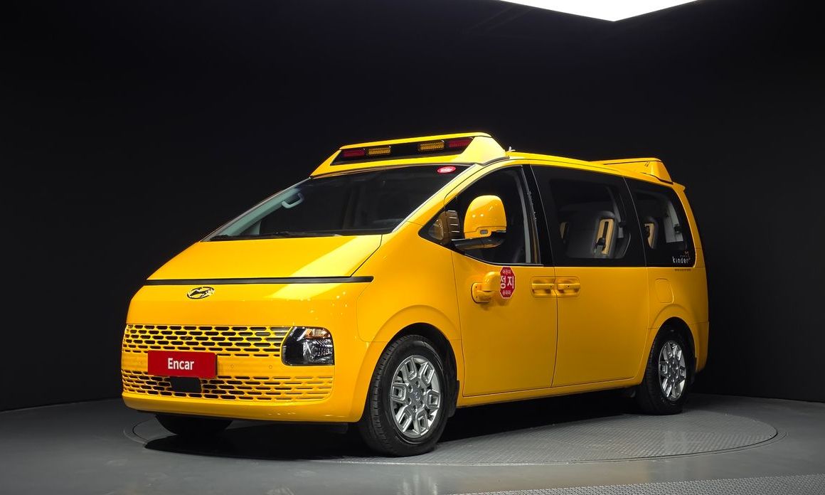 Hyundai Staria