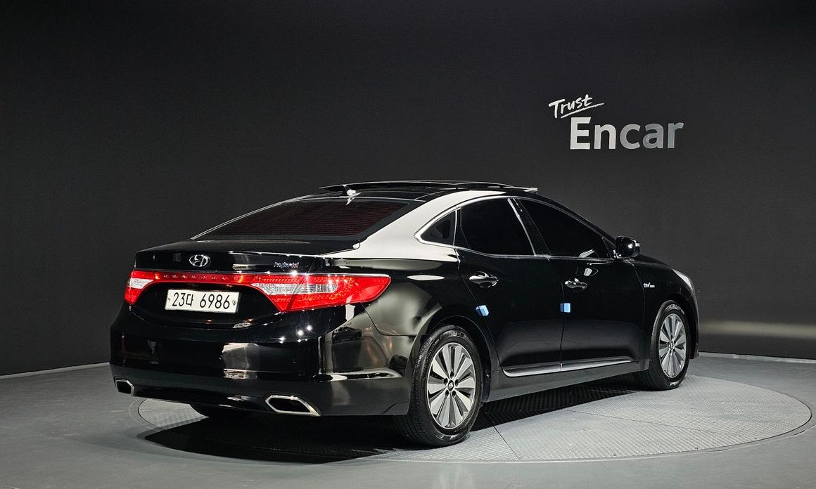 Hyundai Grandeur