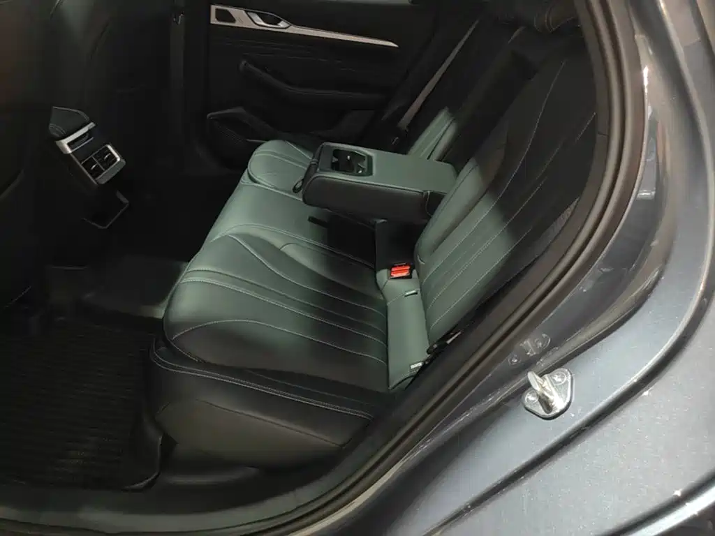 Geely Xingrui