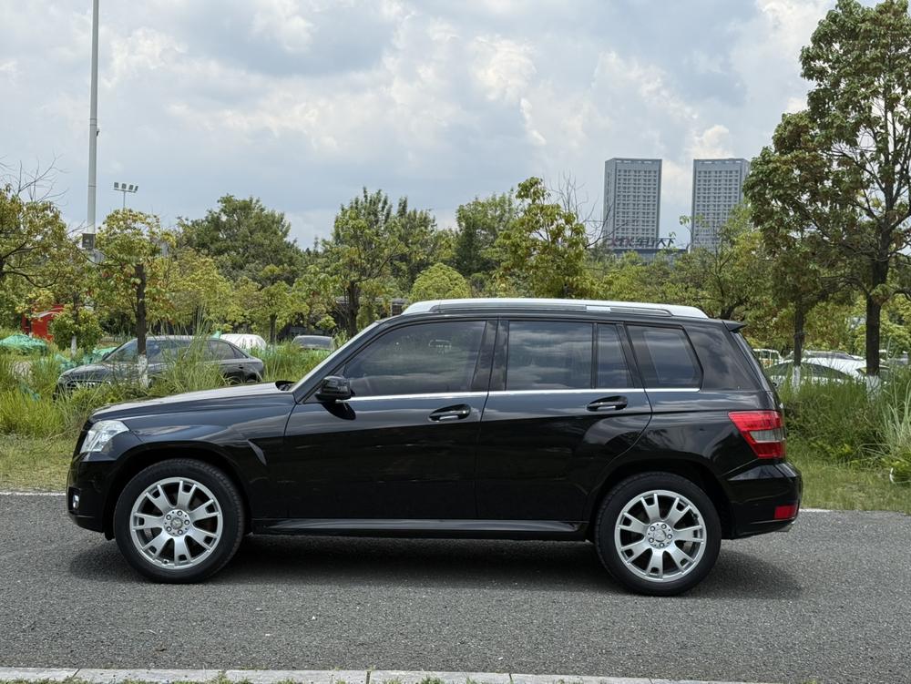 Mercedes-Benz Mercedes-Benz GLK-Class (Import)