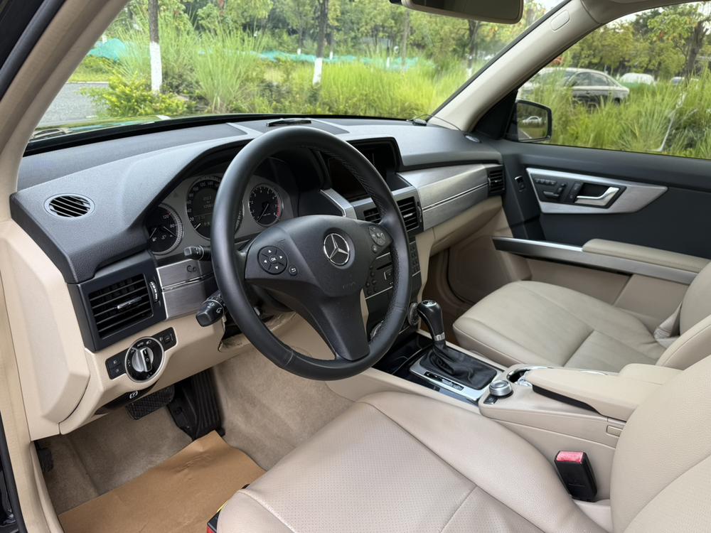 Mercedes-Benz Mercedes-Benz GLK-Class (Import)
