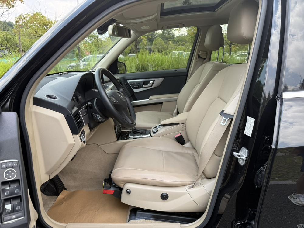 Mercedes-Benz Mercedes-Benz GLK-Class (Import)
