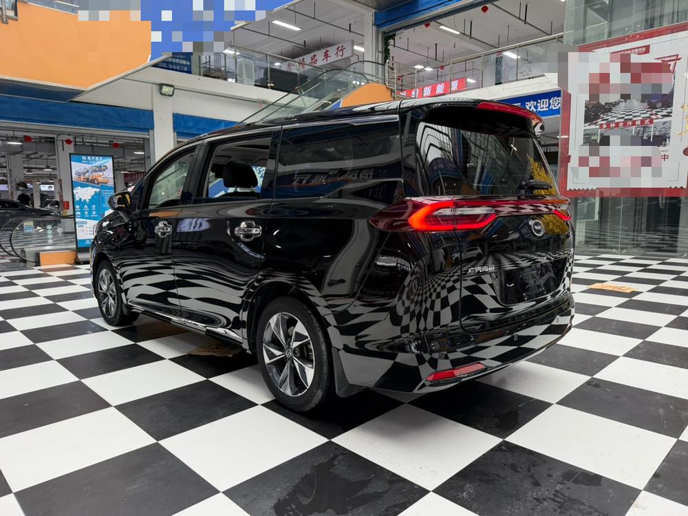 GAC Trumpchi Trumpchi M6