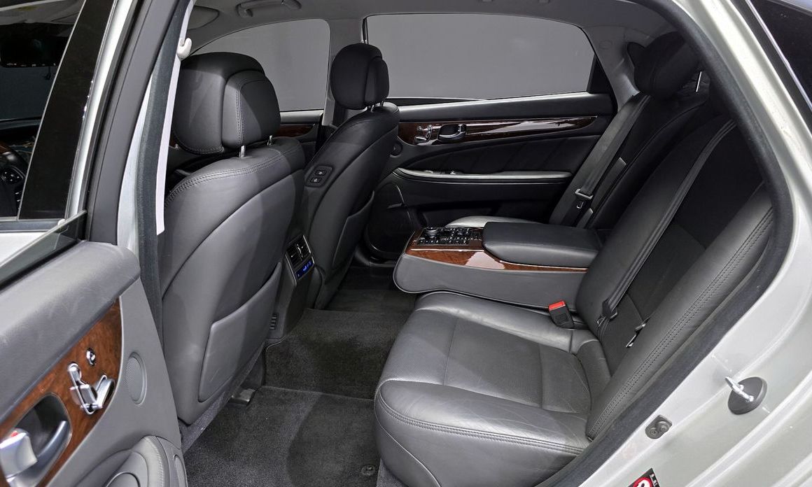 Hyundai Equus