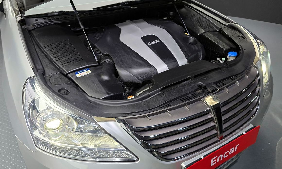 Hyundai Equus
