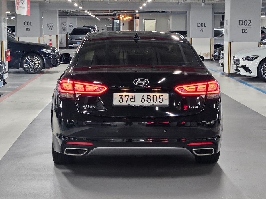 Hyundai Aslan
