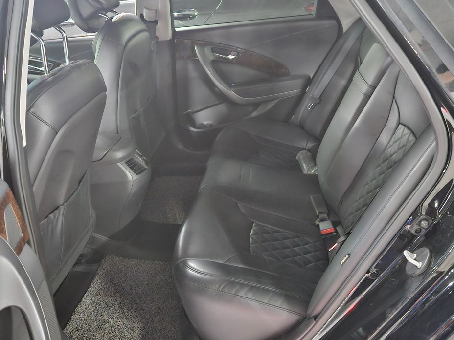 Hyundai Aslan
