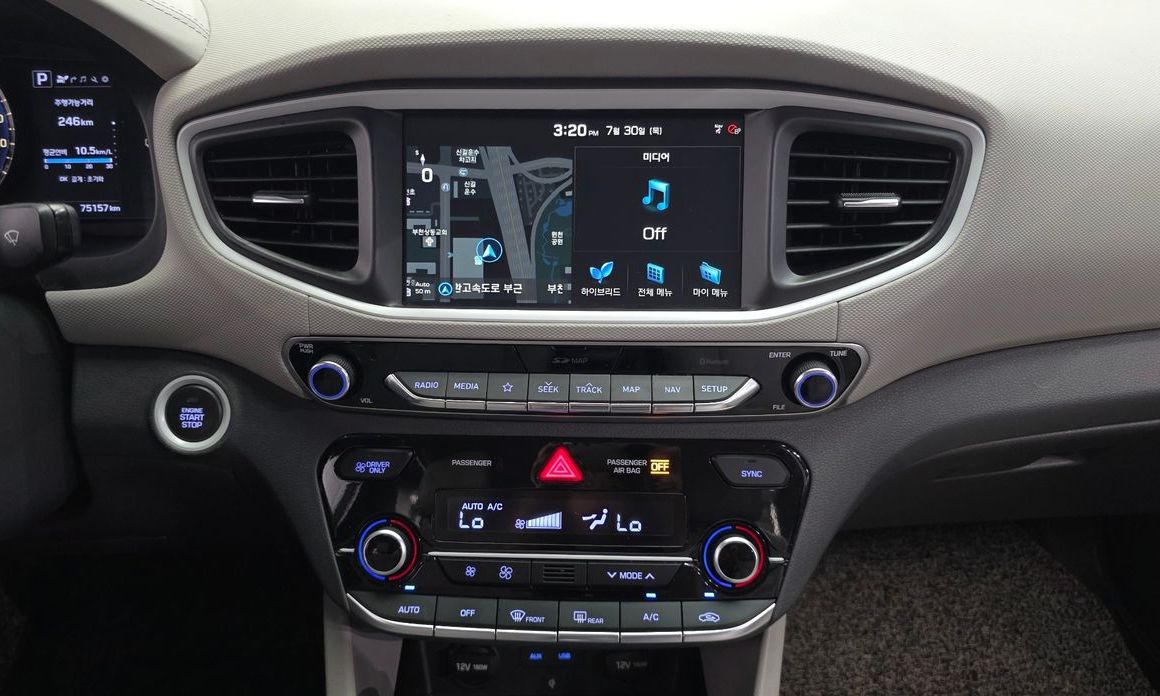 Hyundai Ioniq