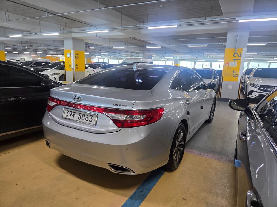 Hyundai Grandeur