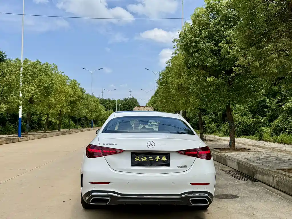 Mercedes-Benz C-Class