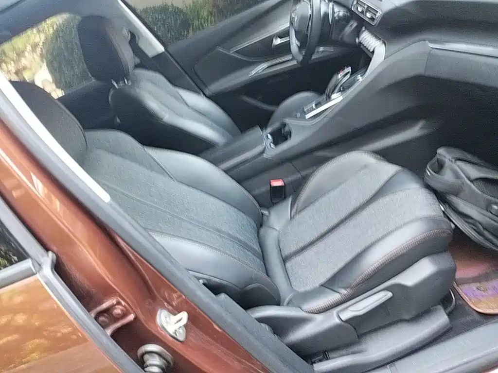 Peugeot 4008