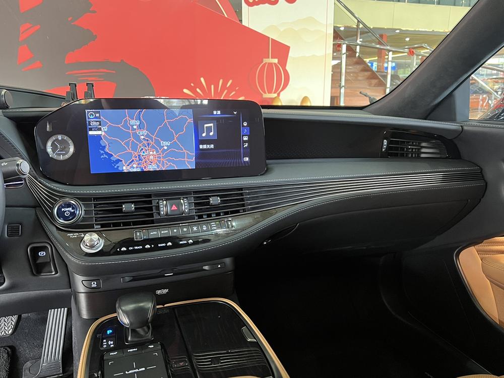 Lexus Lexus LS