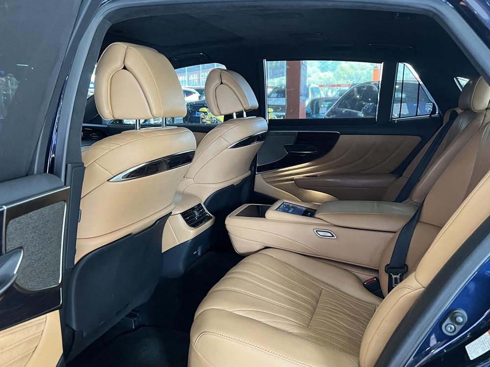 Lexus Lexus LS